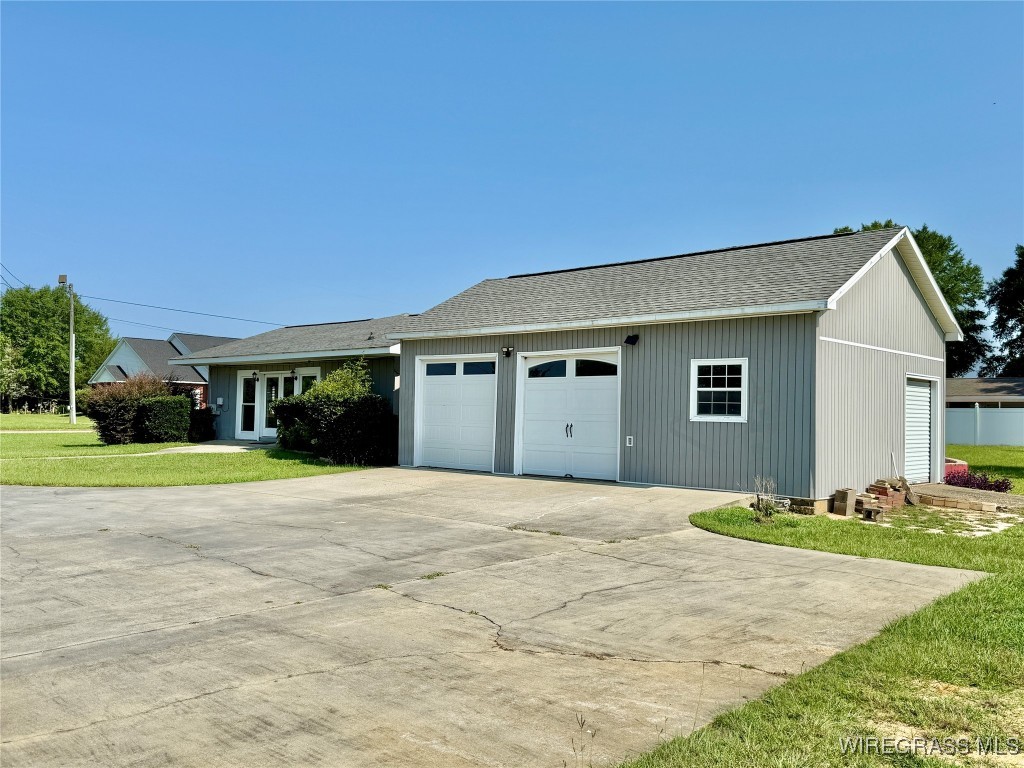 609 S 9th Avenue