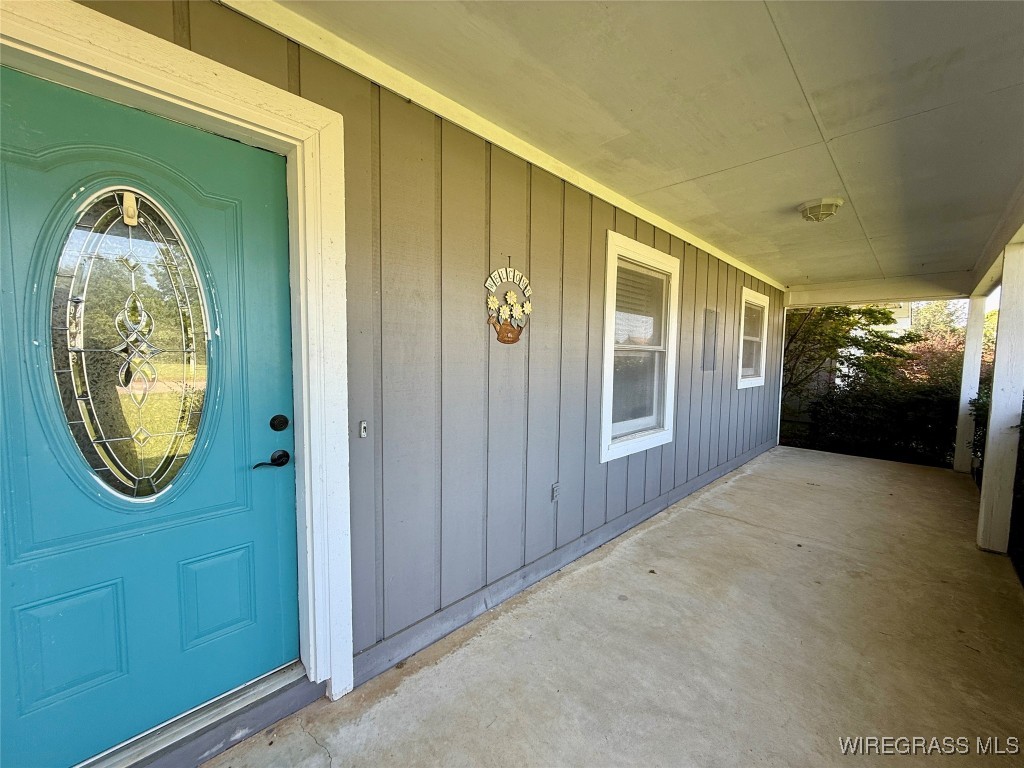 609 S 9th Avenue
