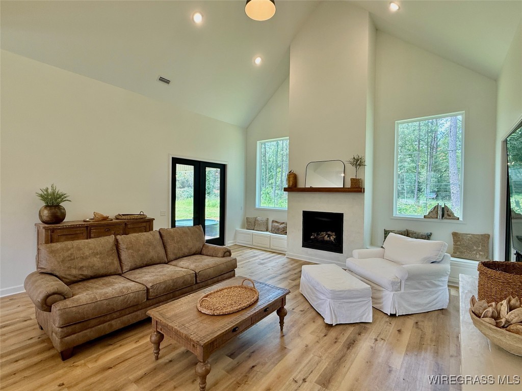 211 Riverchase Drive