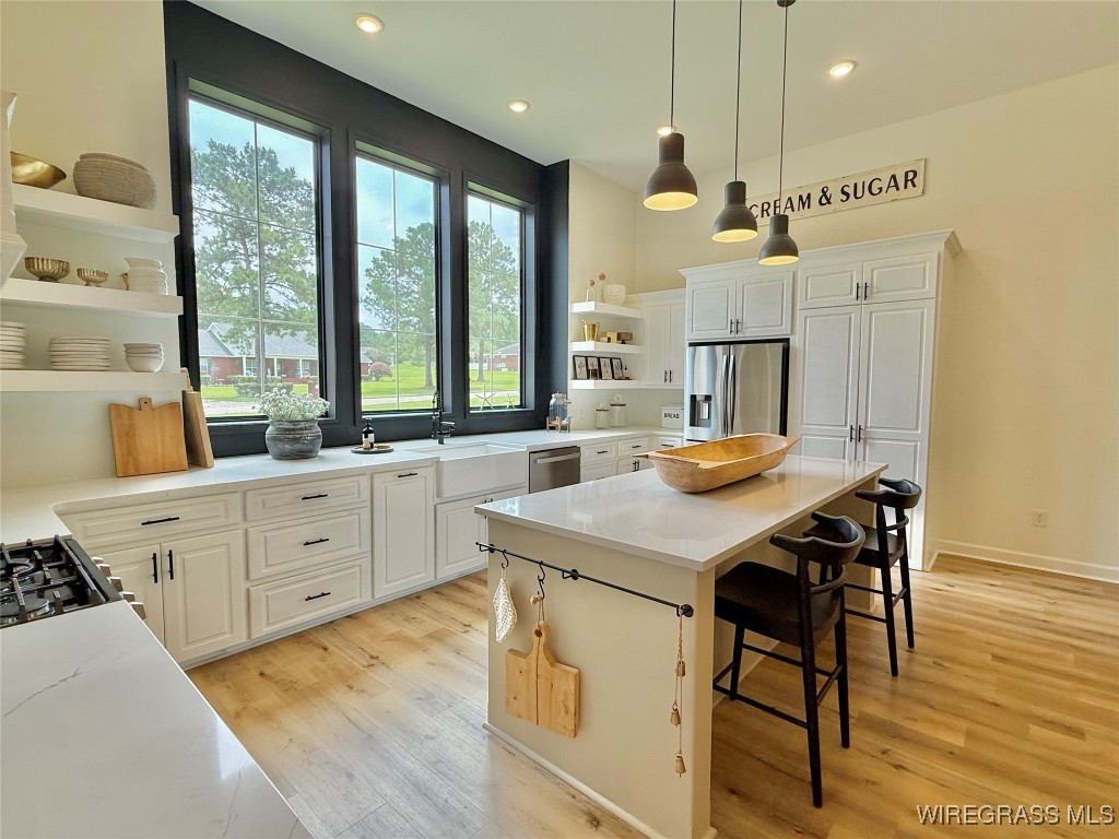 211 Riverchase Drive