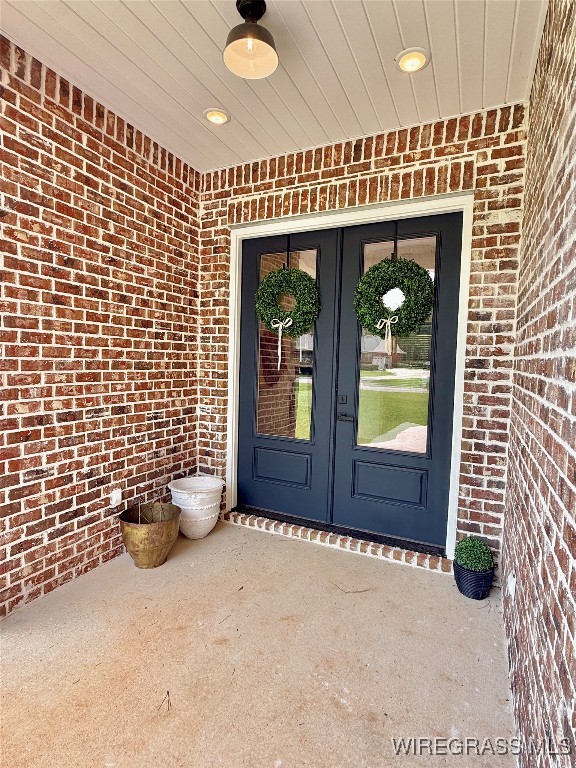 211 Riverchase Drive