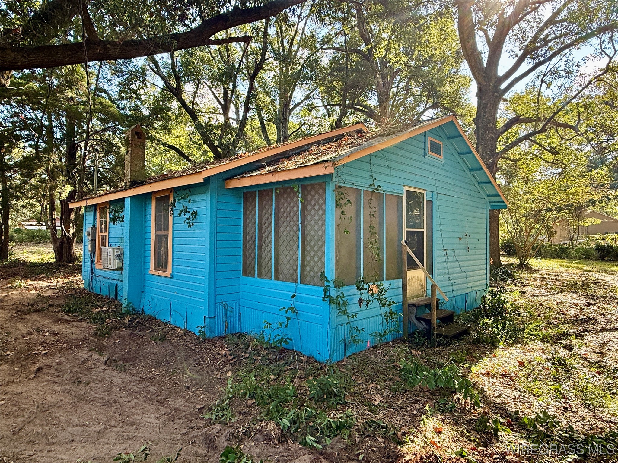 308 E Smith Avenue