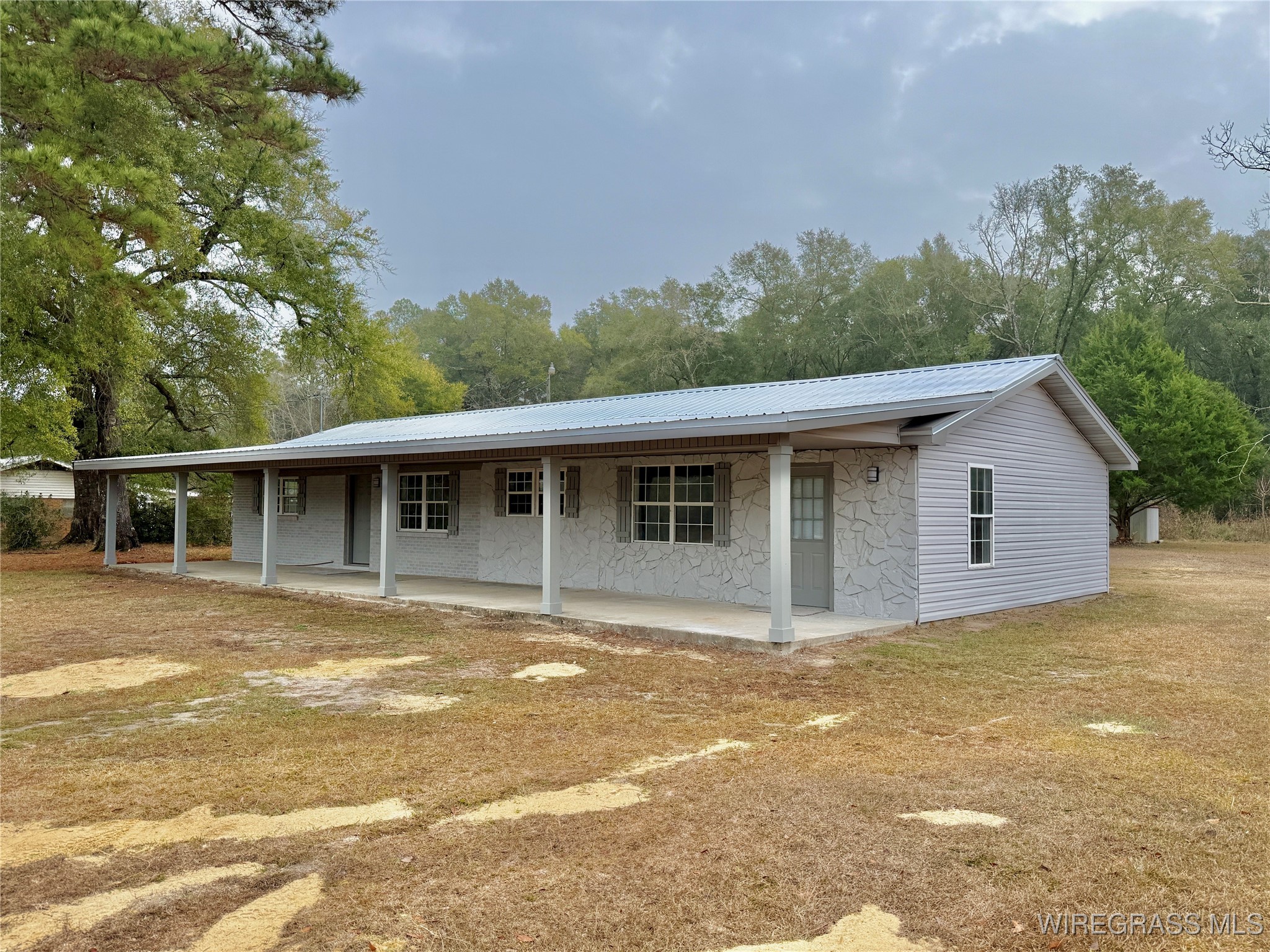 1246 N Highway 123 Highway