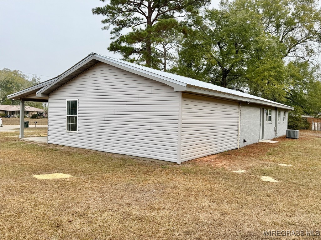 1246 N Highway 123 Highway