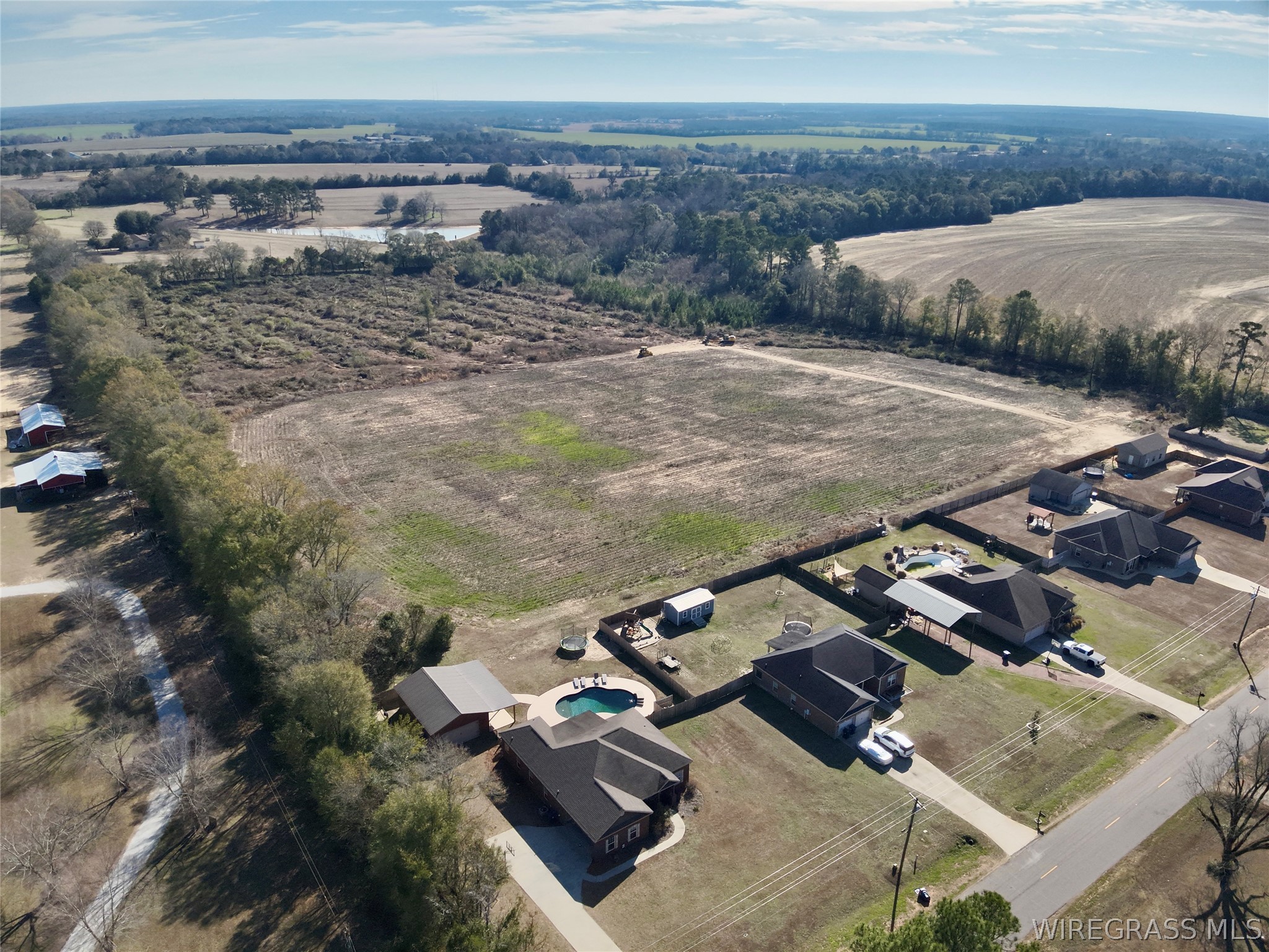 21.5 acres Windmill Road