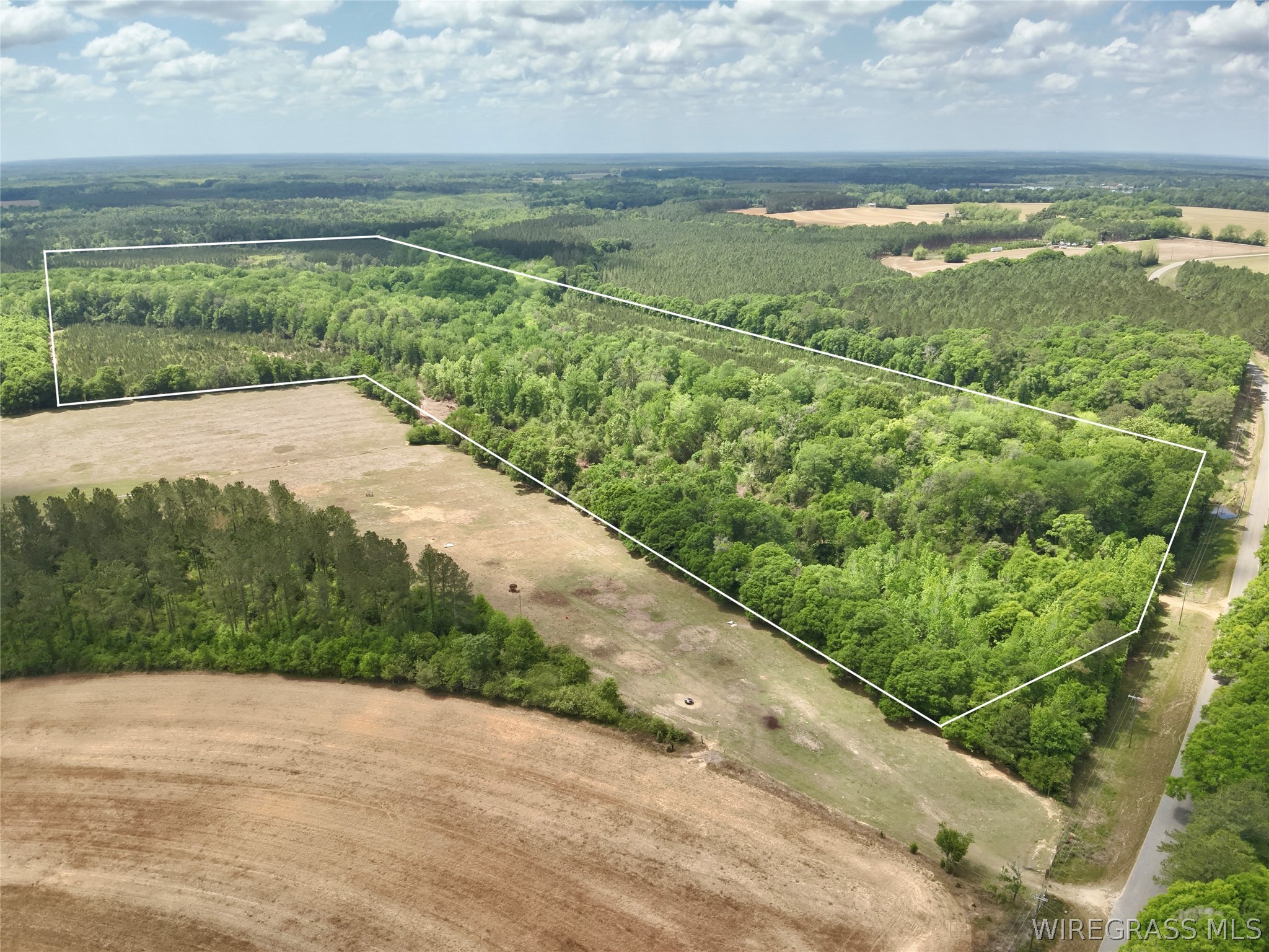 105 Acres County Road 16 .