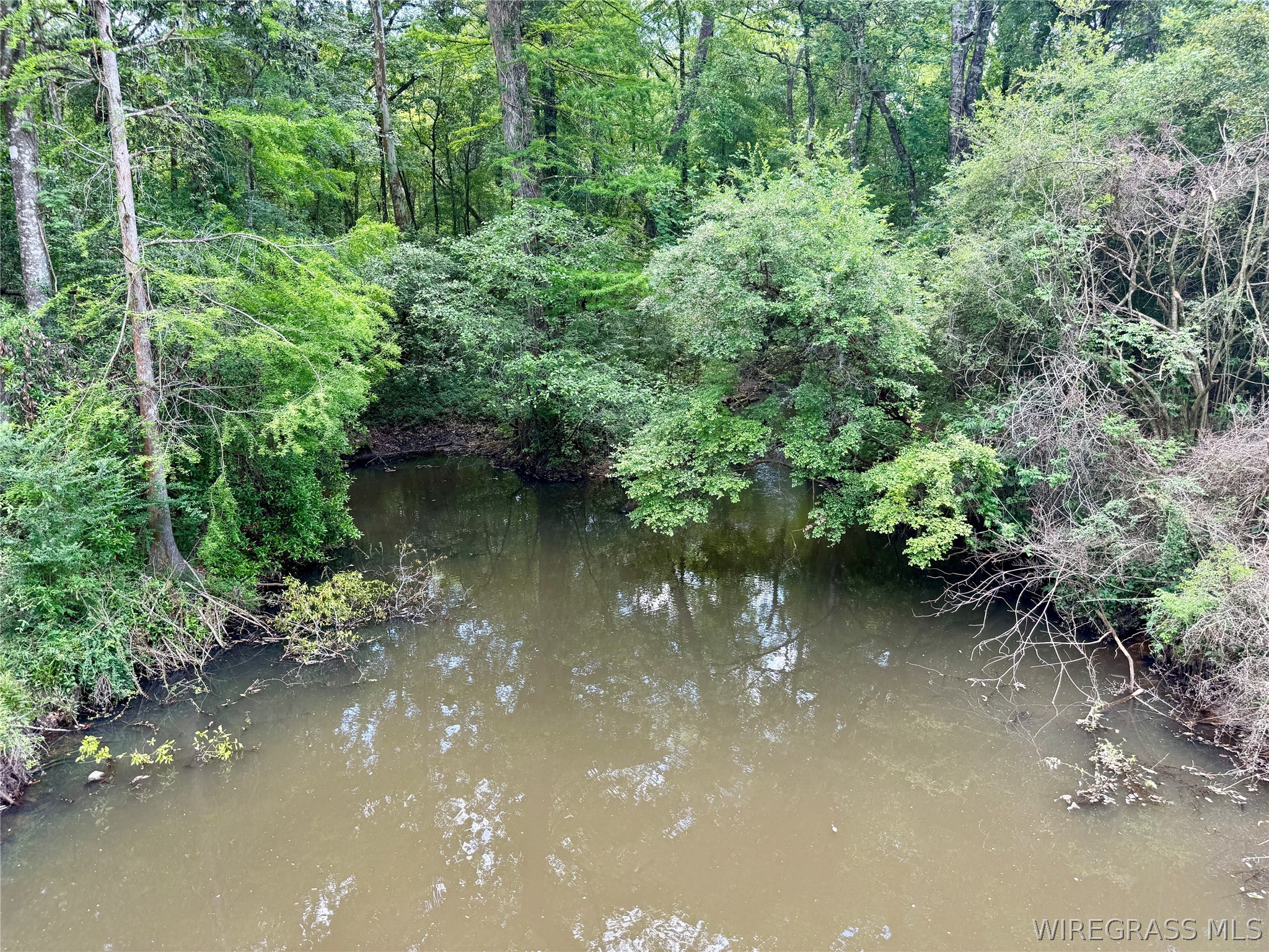 105 Acres County Road 16 .