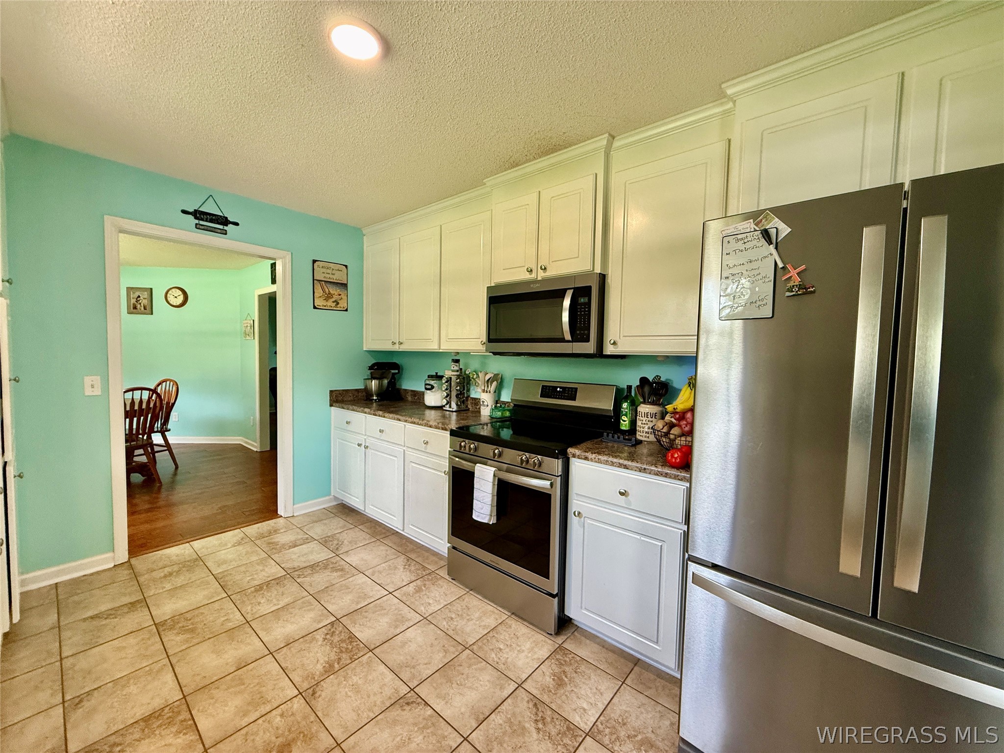 344 Lakeview Drive