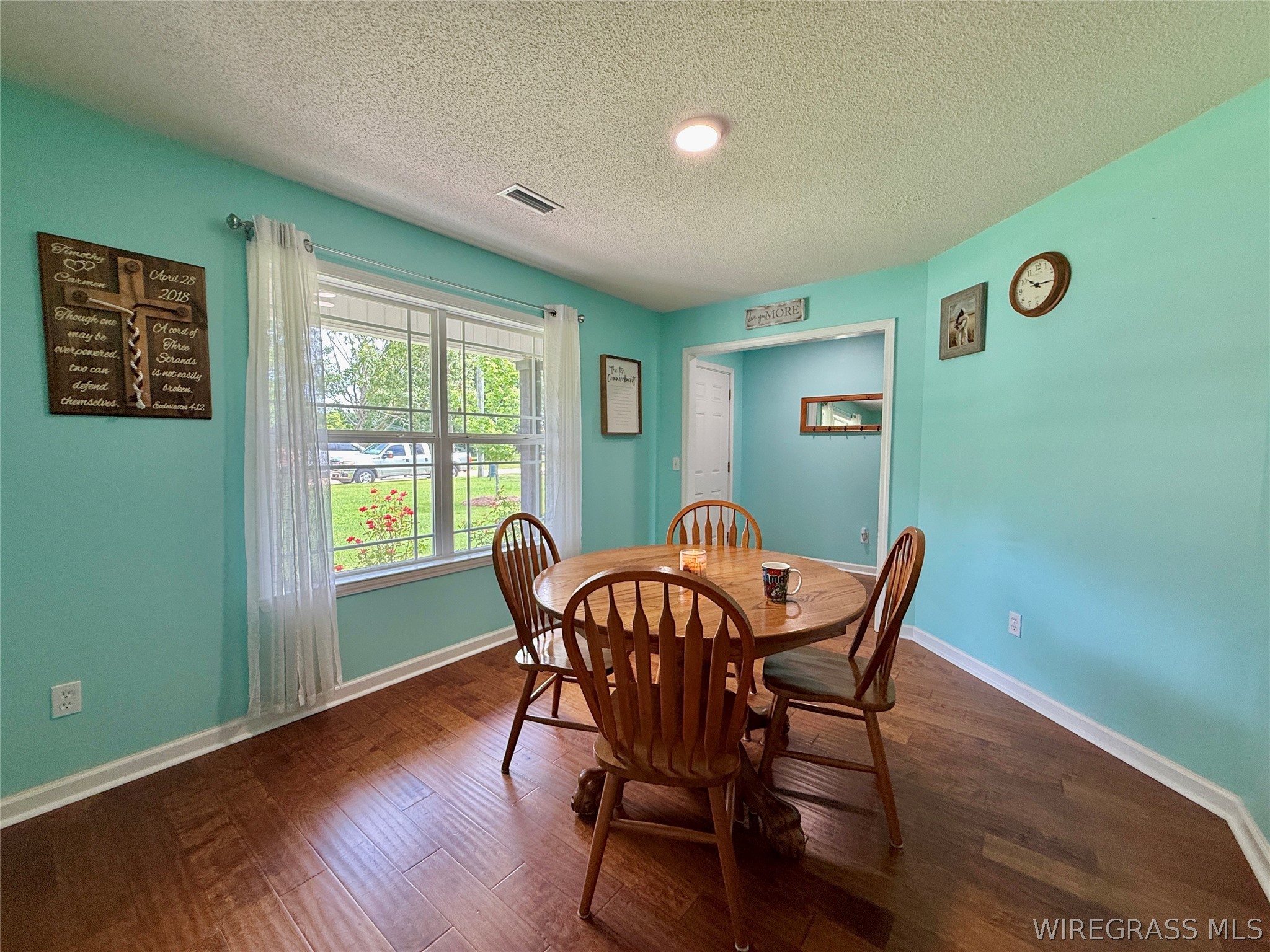 344 Lakeview Drive