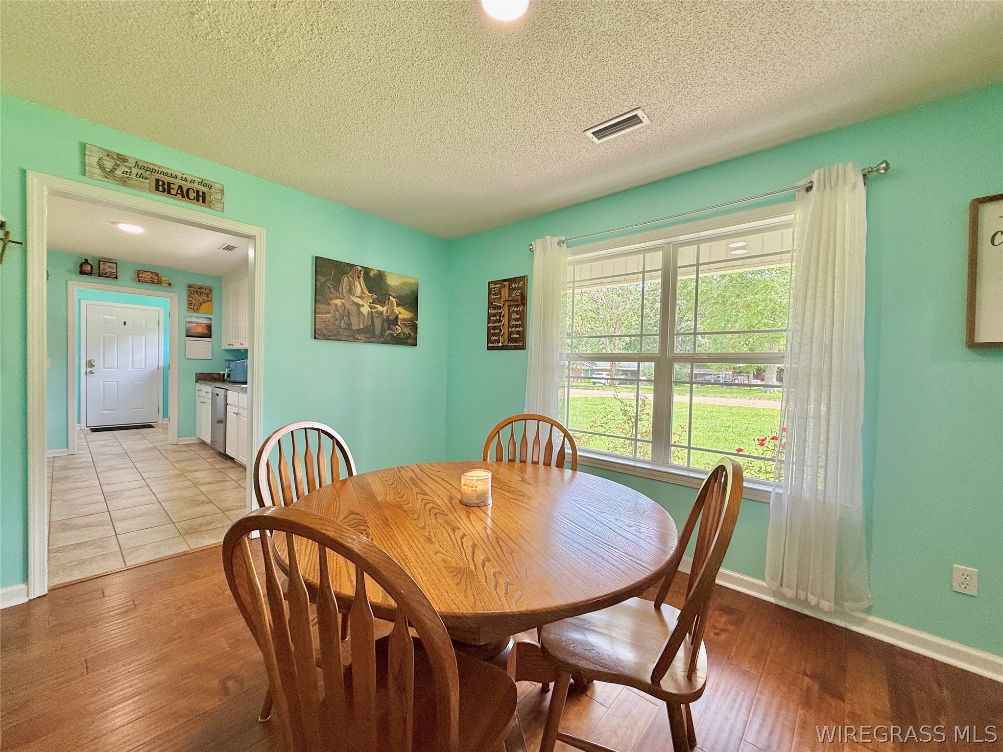 344 Lakeview Drive