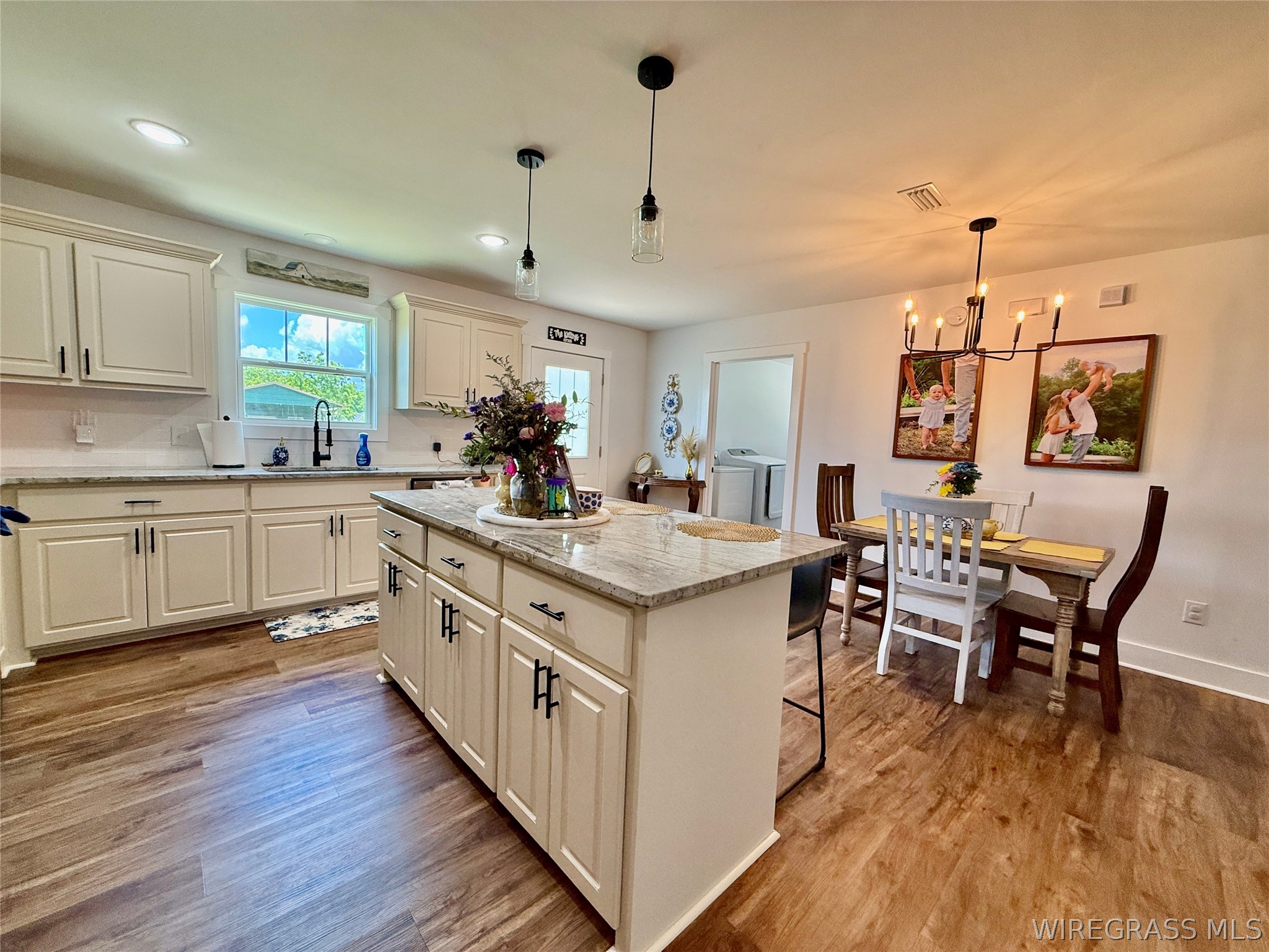 263 Peacock Circle