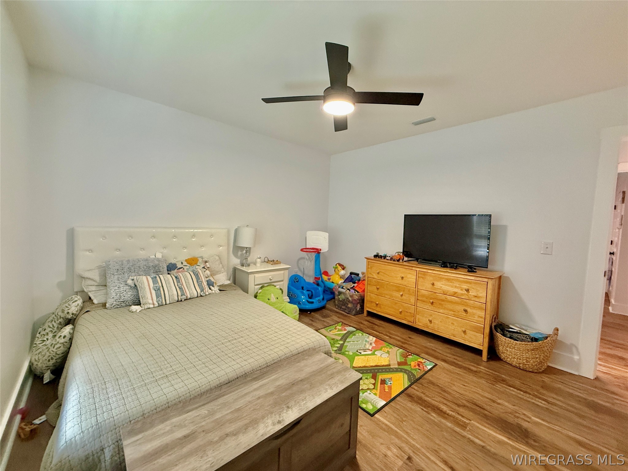 263 Peacock Circle