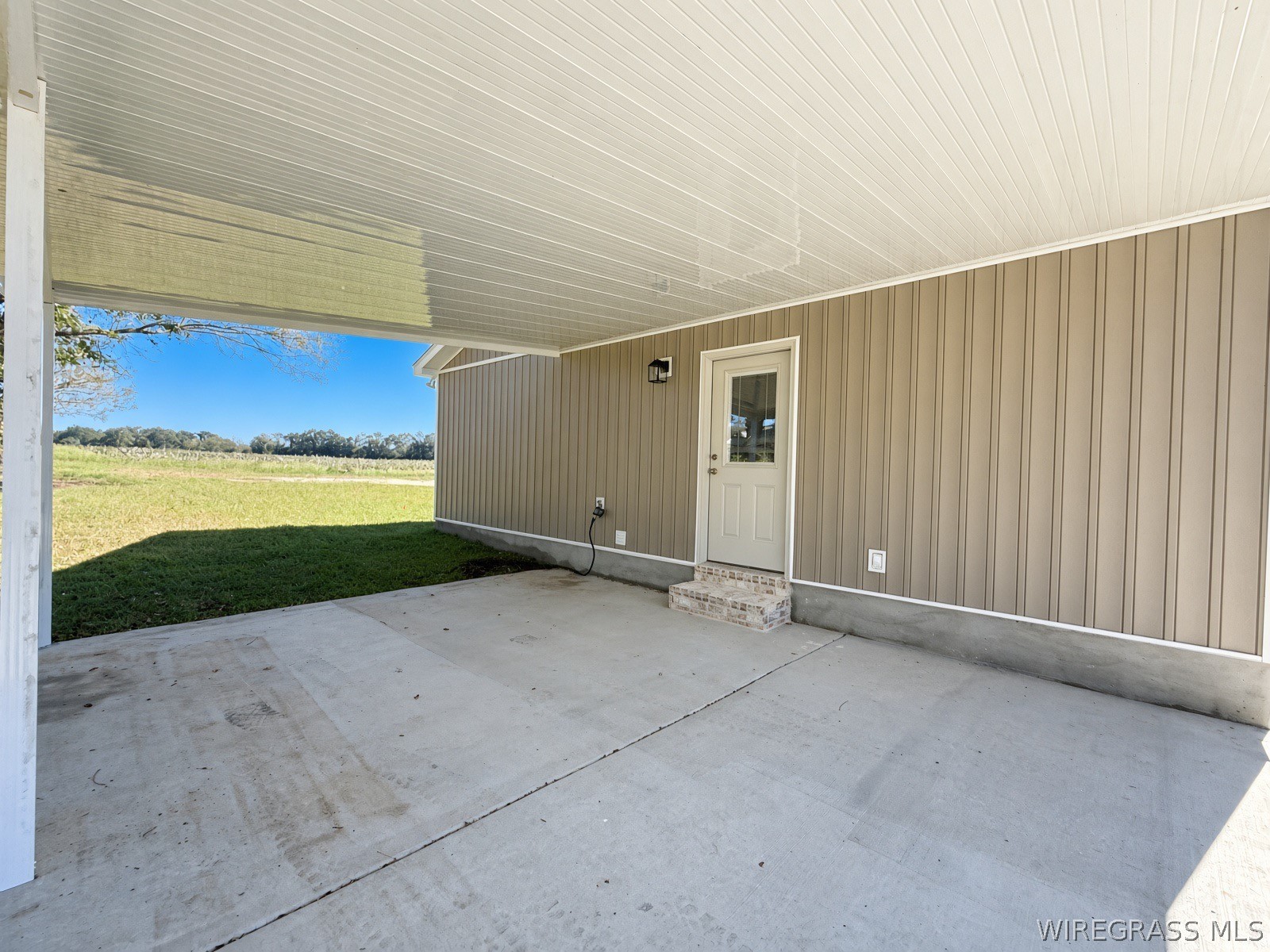 620 N County Road 49 .