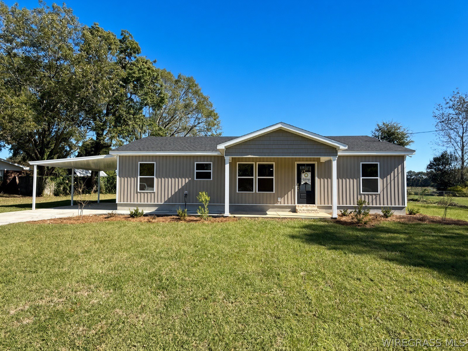 620 N County Road 49 .