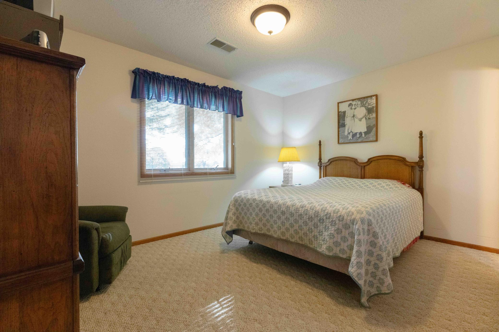 713 Pondhurst Circle