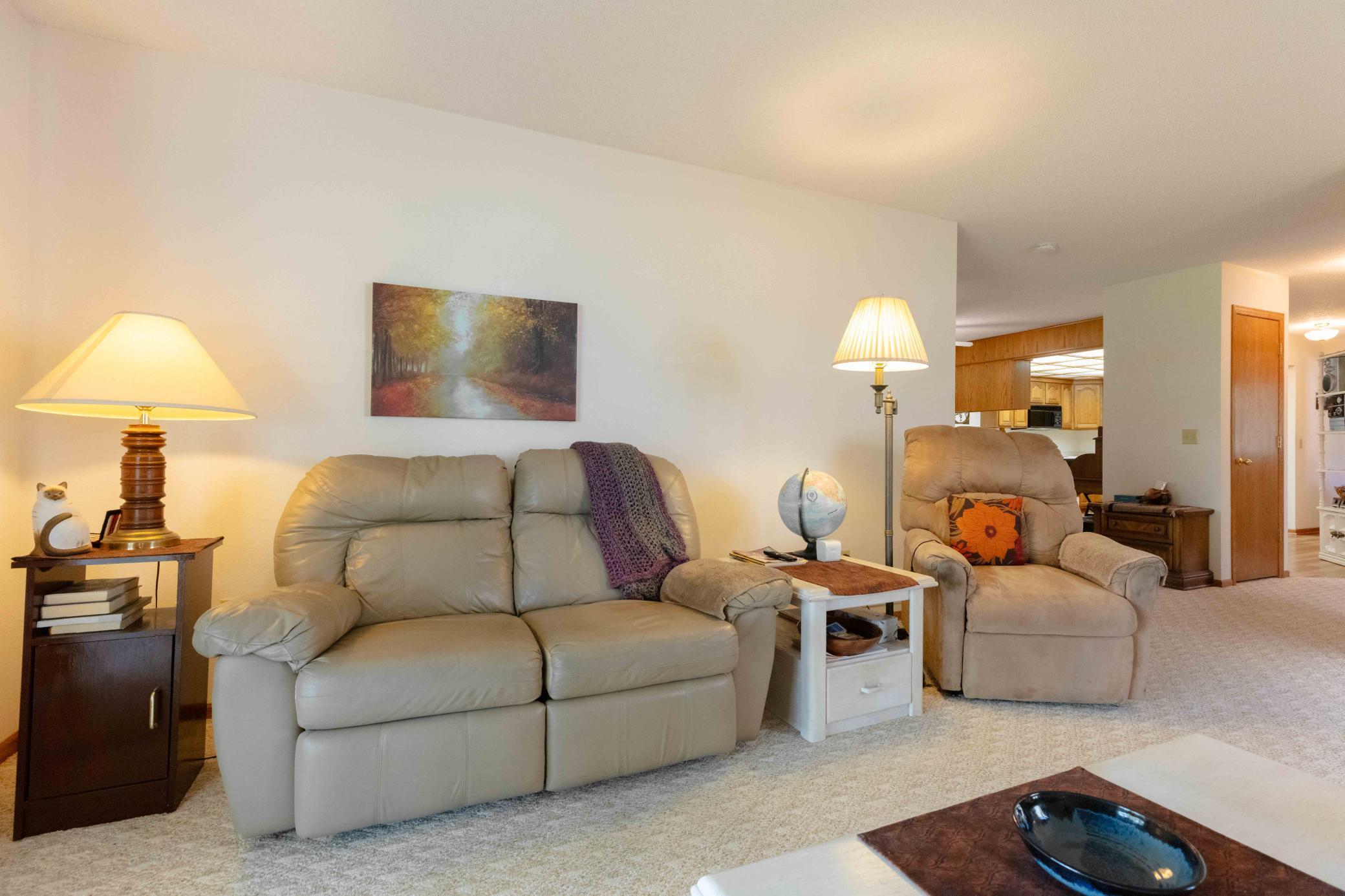 713 Pondhurst Circle