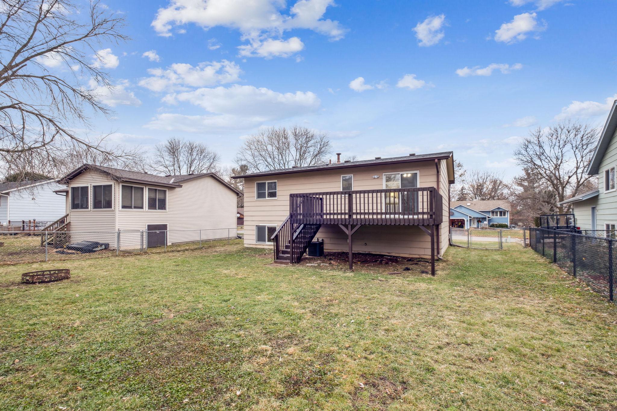 2683 Greystone Avenue N