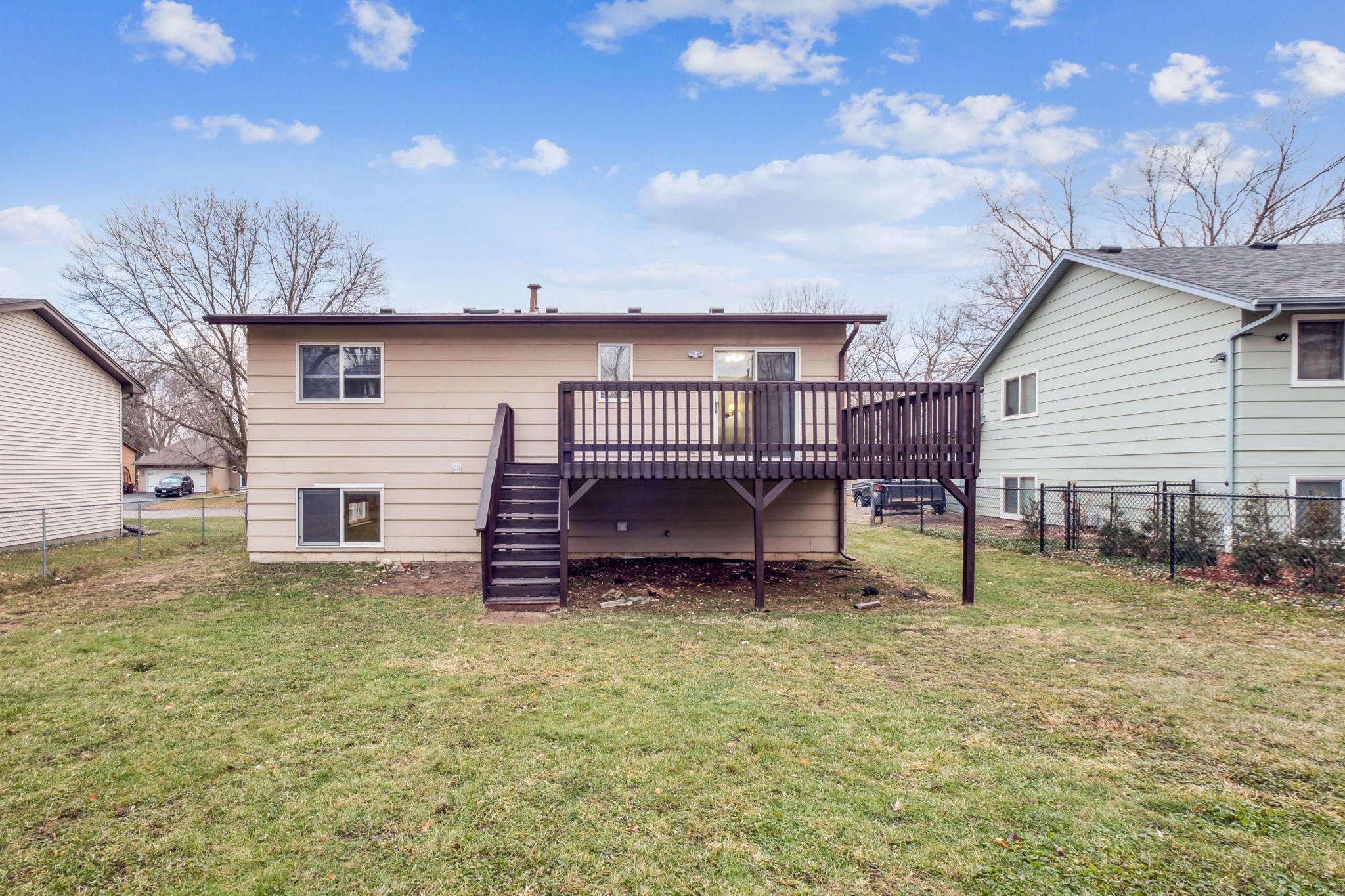 2683 Greystone Avenue N