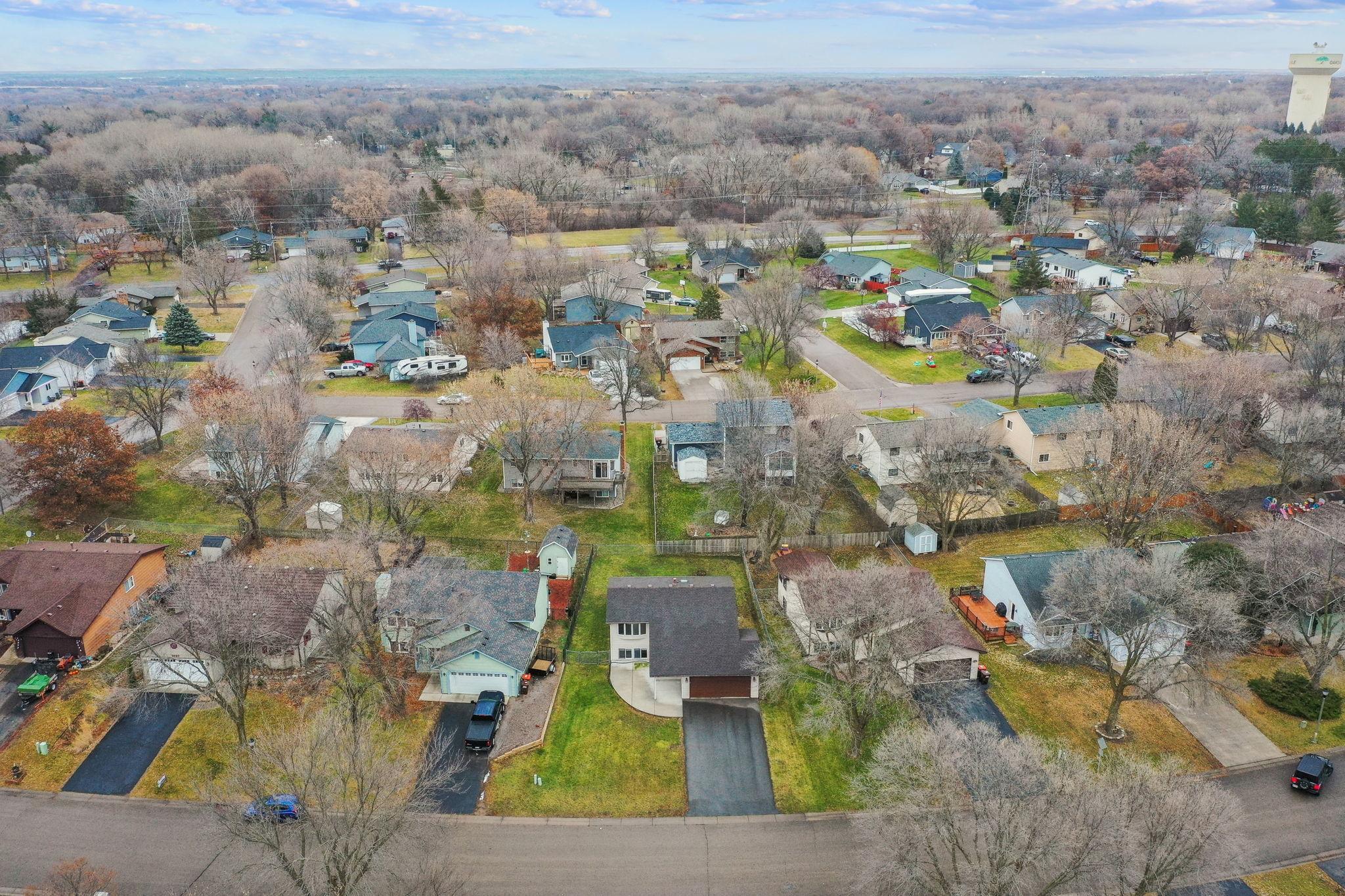 2683 Greystone Avenue N