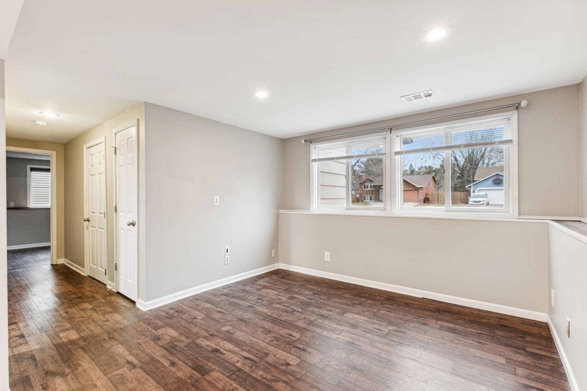 2683 Greystone Avenue N