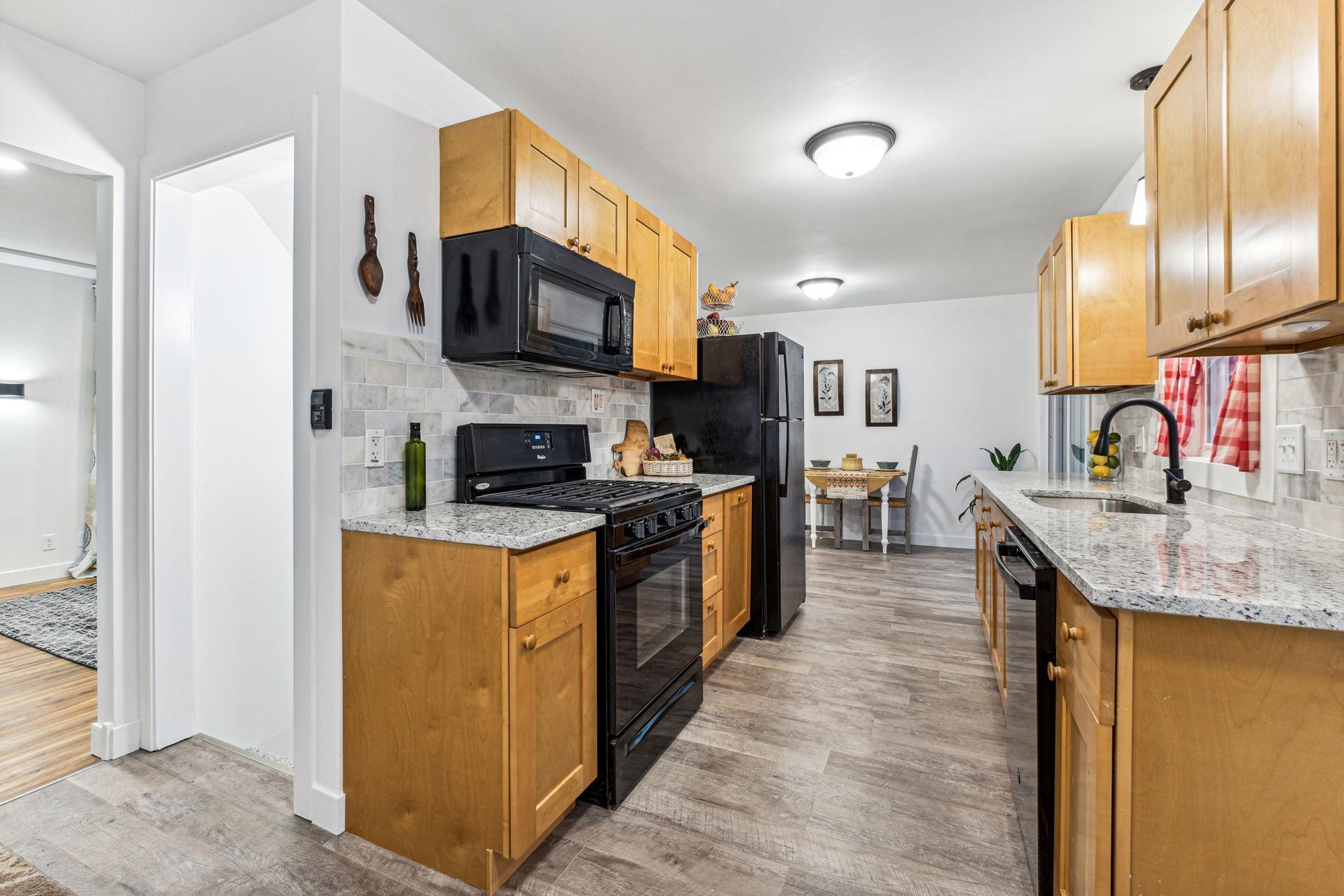 256 Territorial Road NE