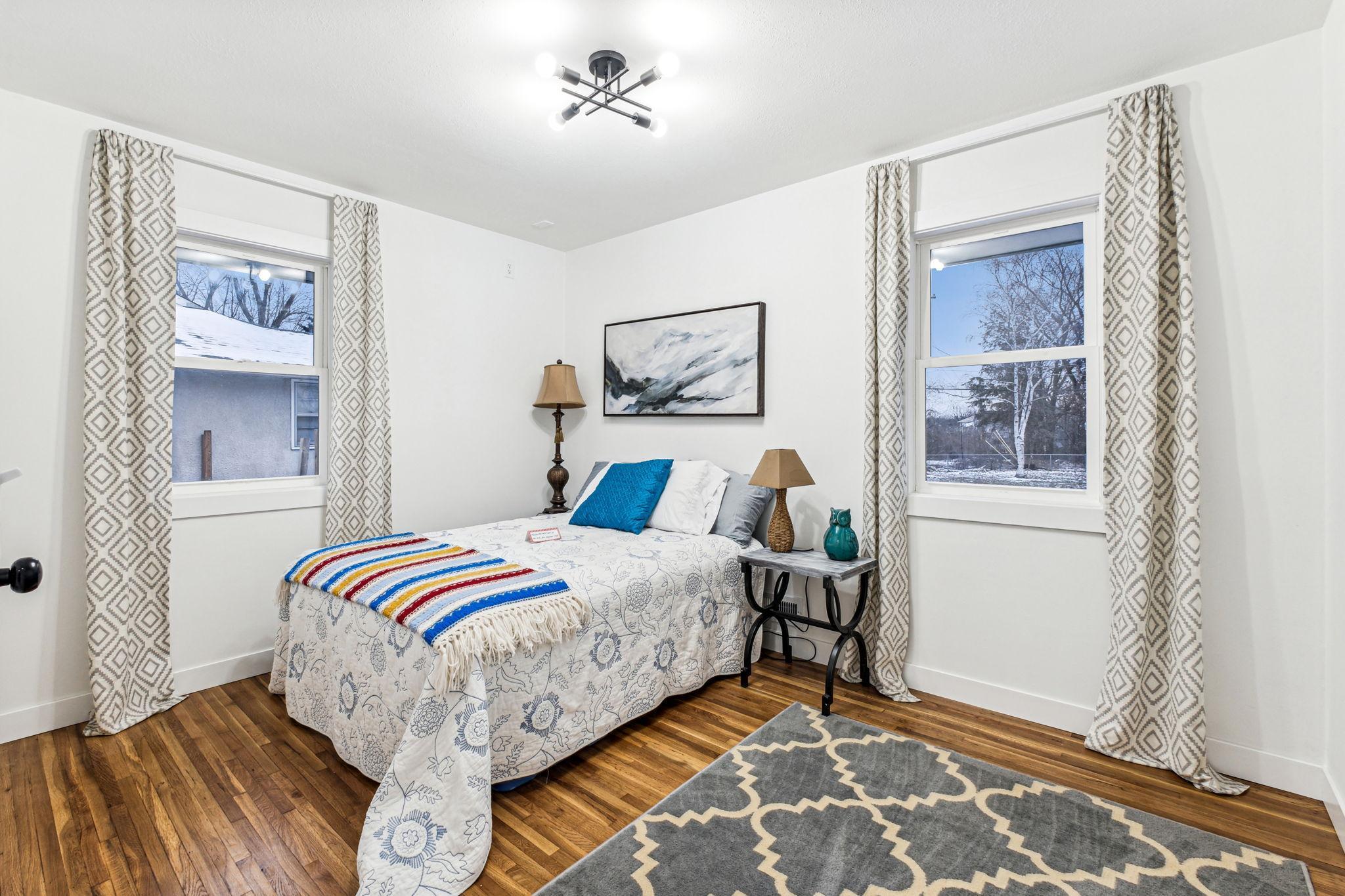 256 Territorial Road NE