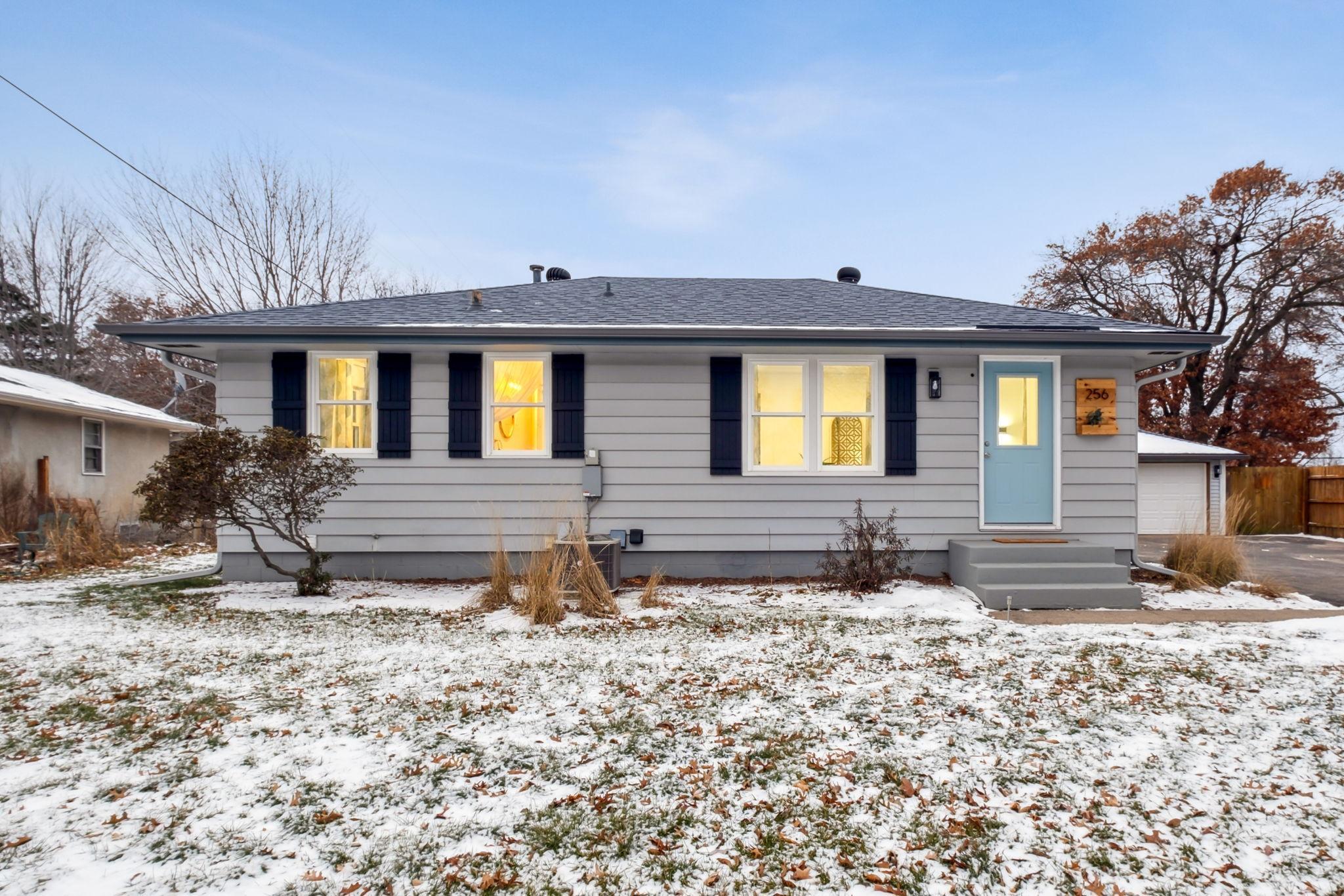 256 Territorial Road NE