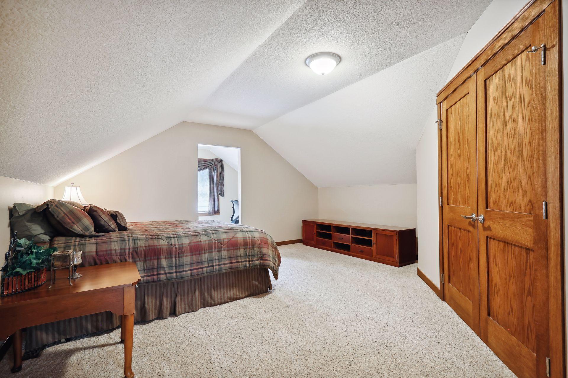 312 Meadow Ridge Court