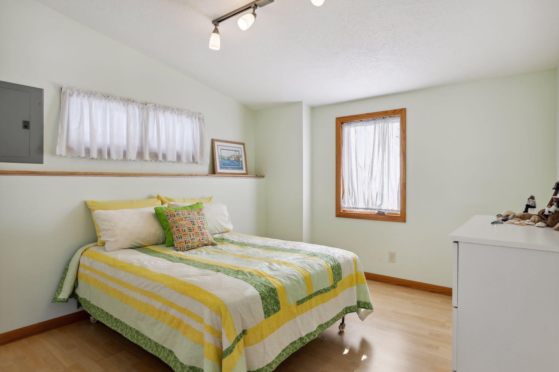 13264 Panorama Avenue N