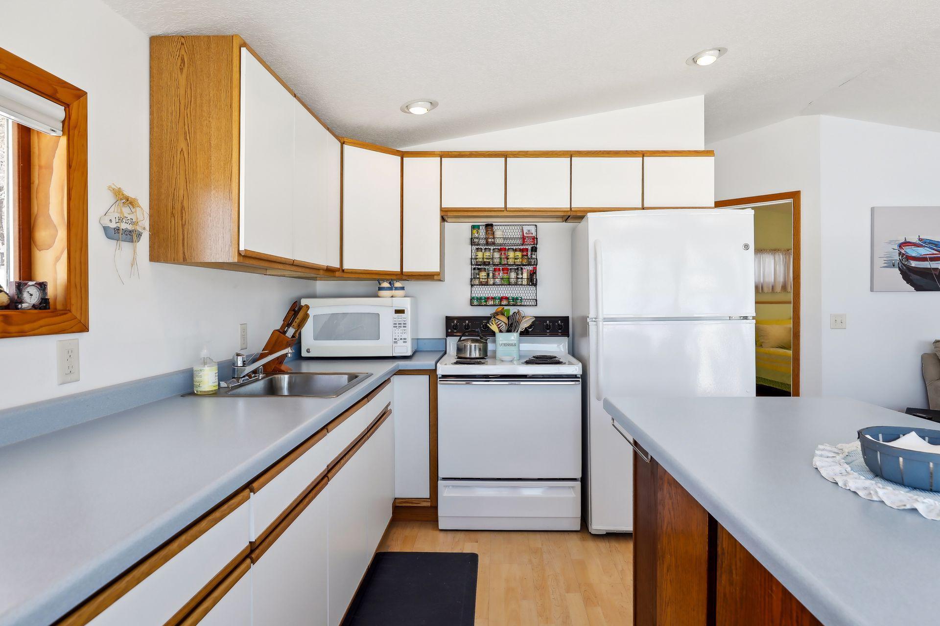 13264 Panorama Avenue N