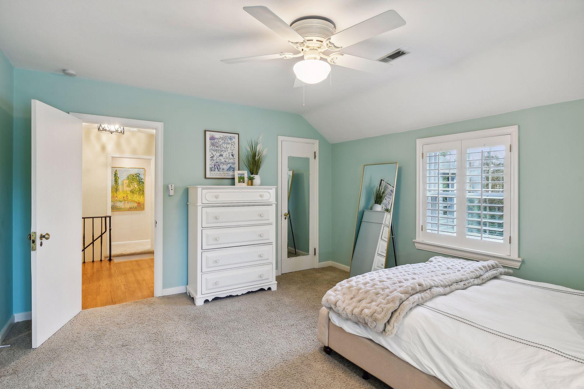 1314 Hillcrest Avenue