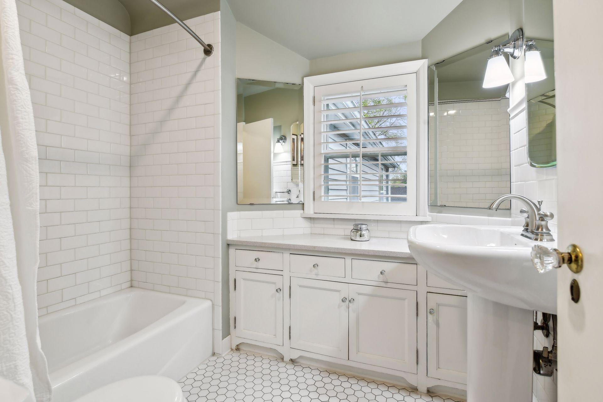 1314 Hillcrest Avenue