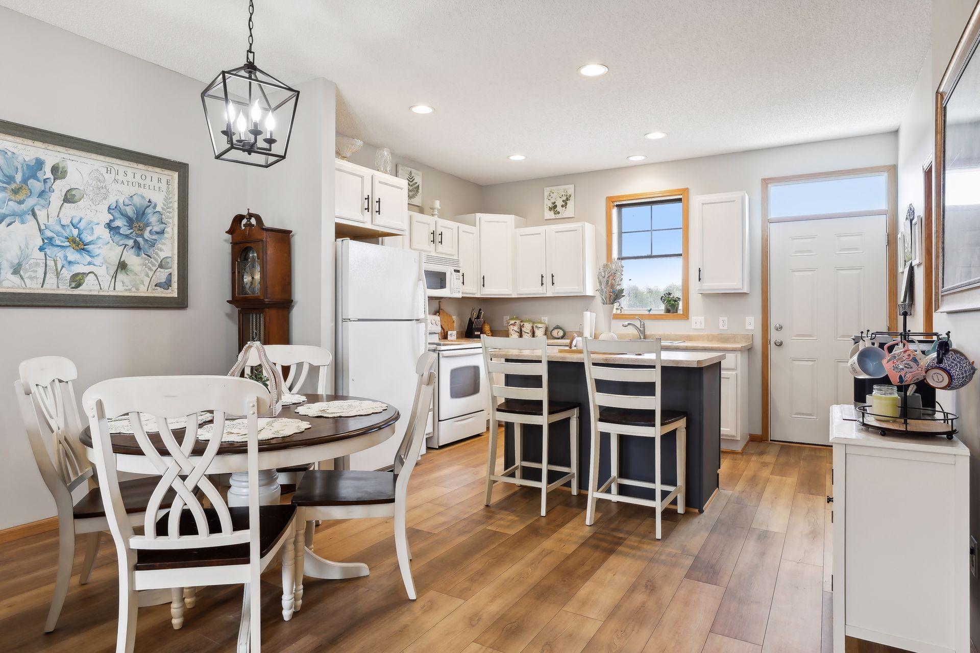 36 Heritage Boulevard