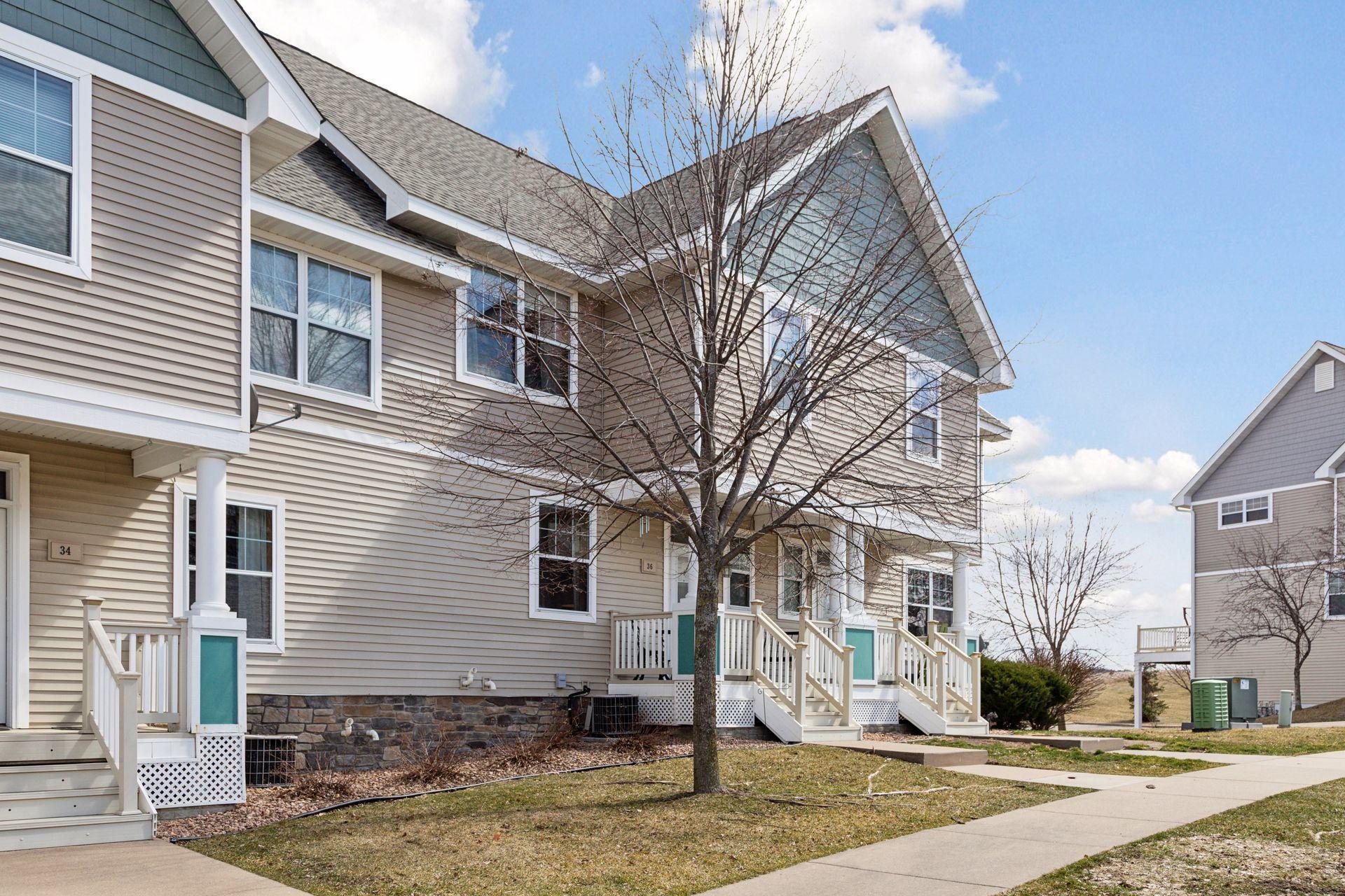 36 Heritage Boulevard