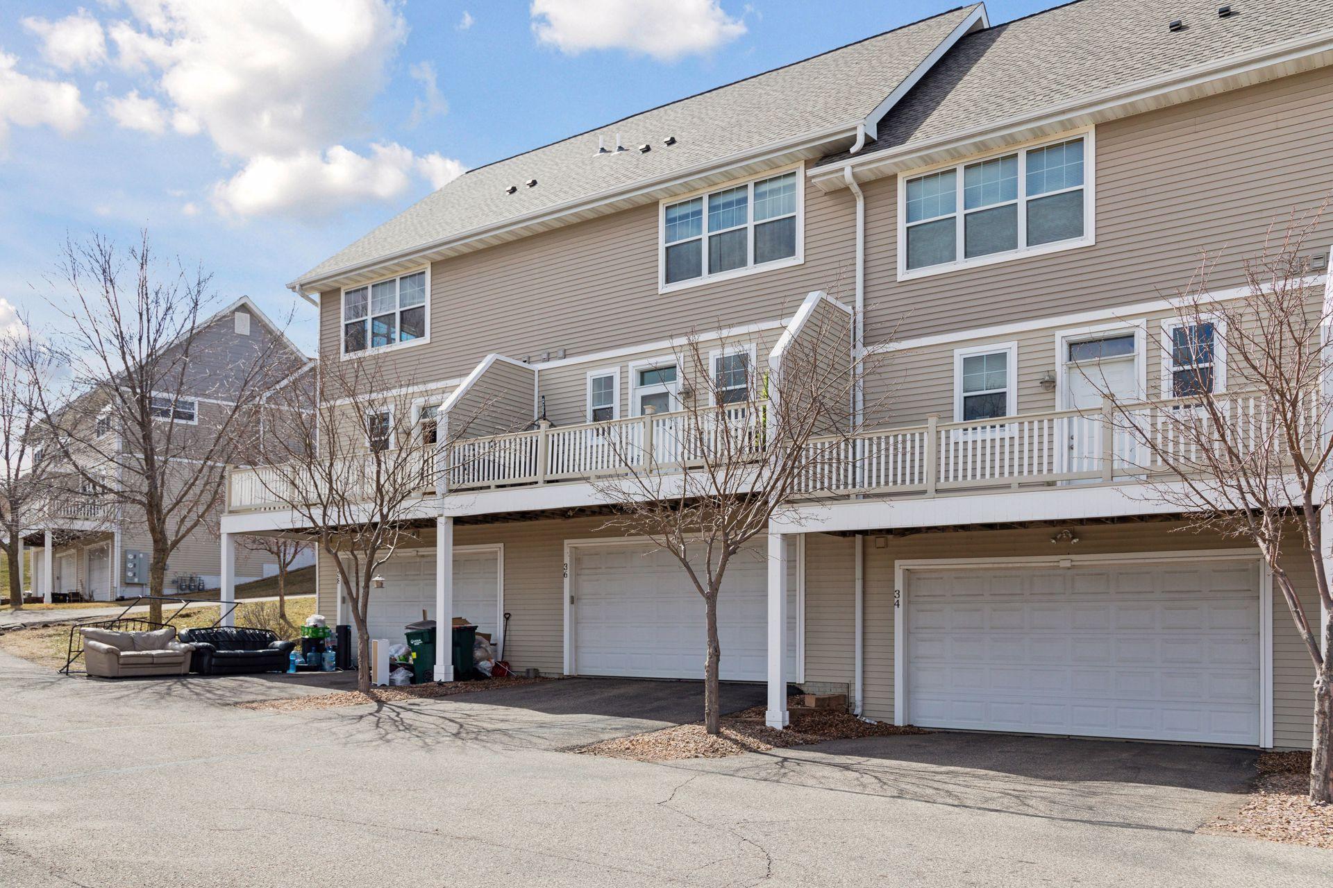 36 Heritage Boulevard