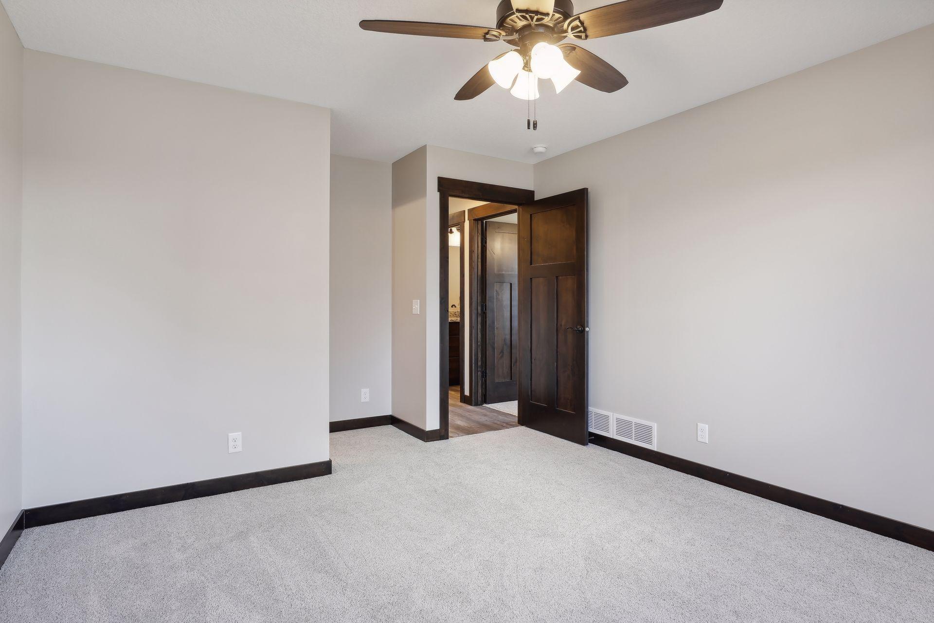 1823 Otter Way