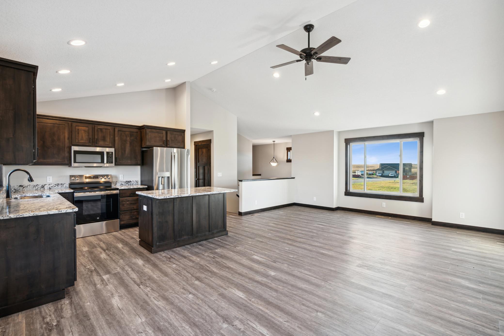 1823 Otter Way