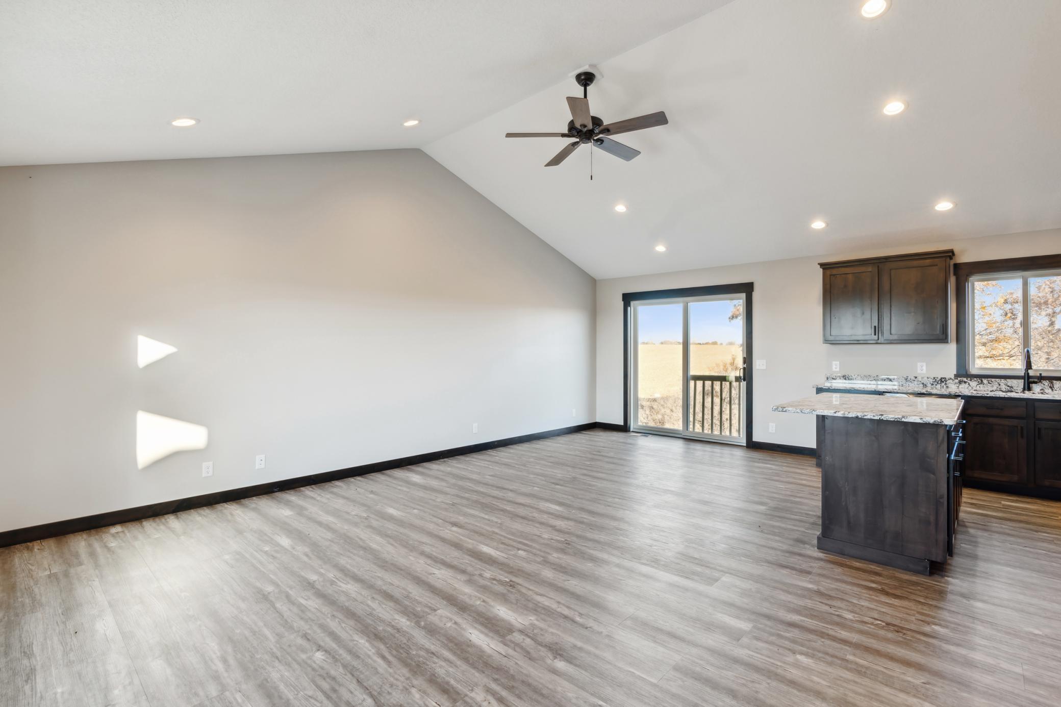 1823 Otter Way