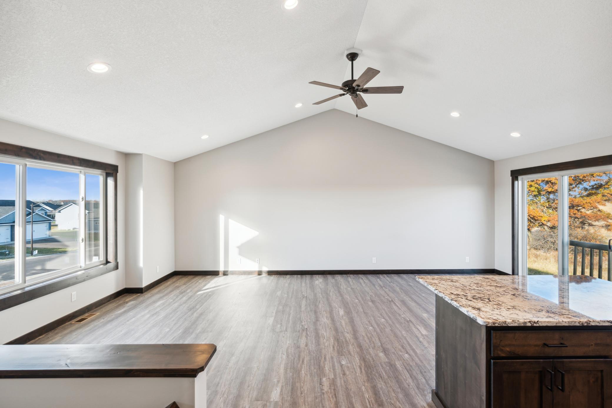 1823 Otter Way