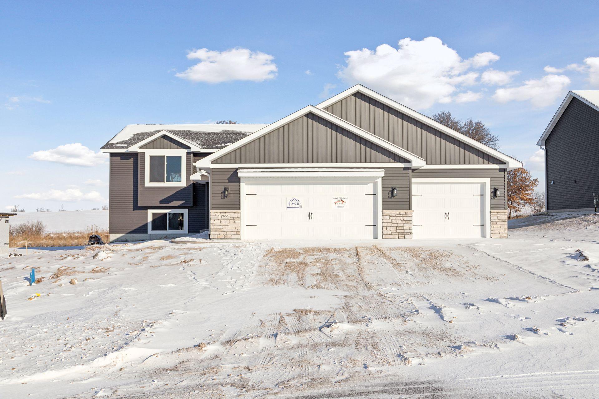 1799 Otter Way
