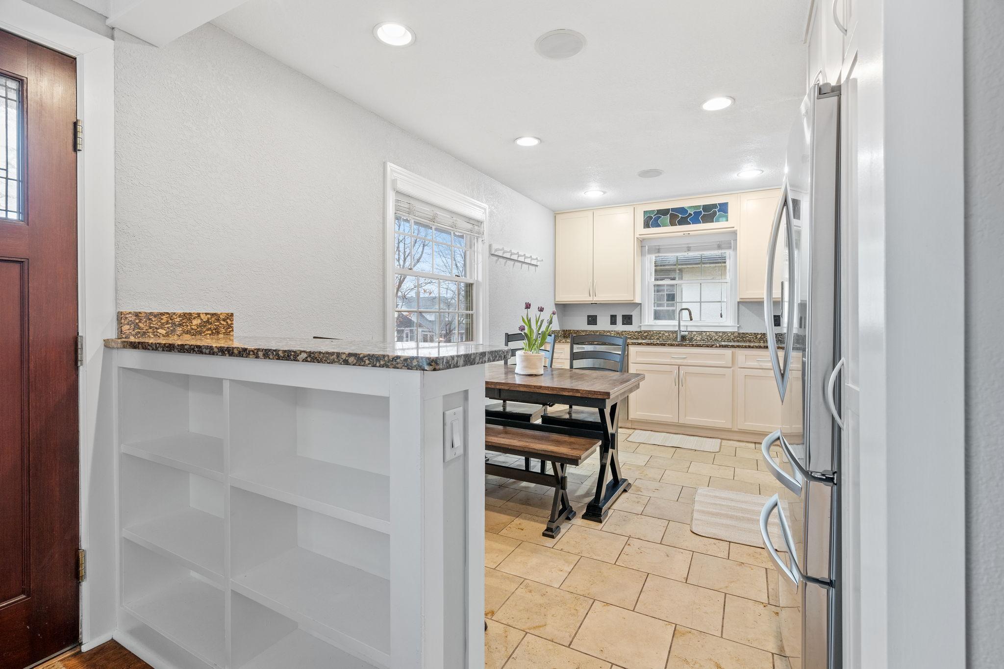 1371 Wellesley Avenue