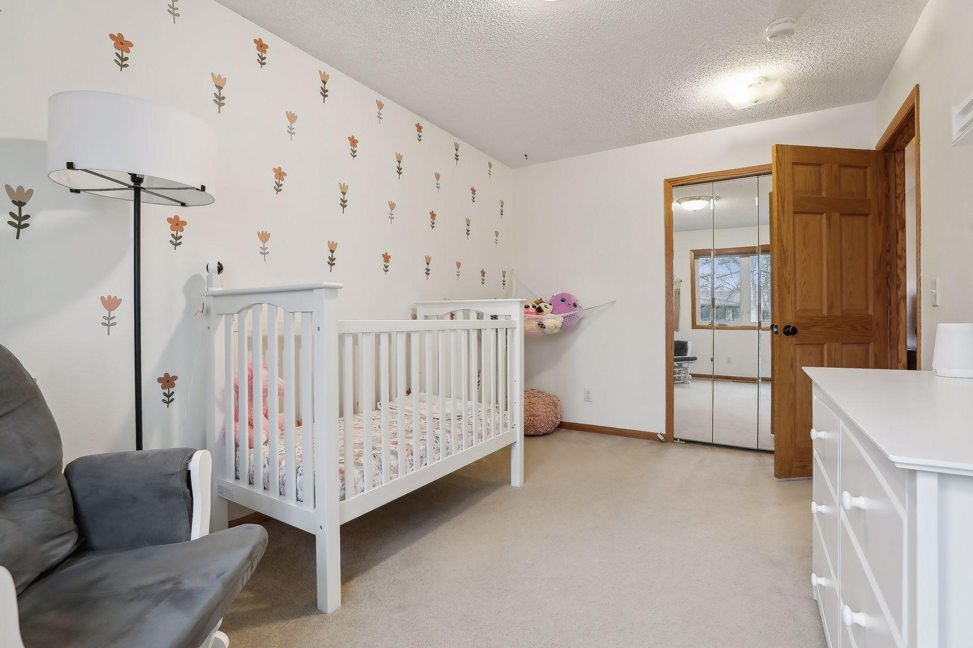 9404 Wellington Lane N