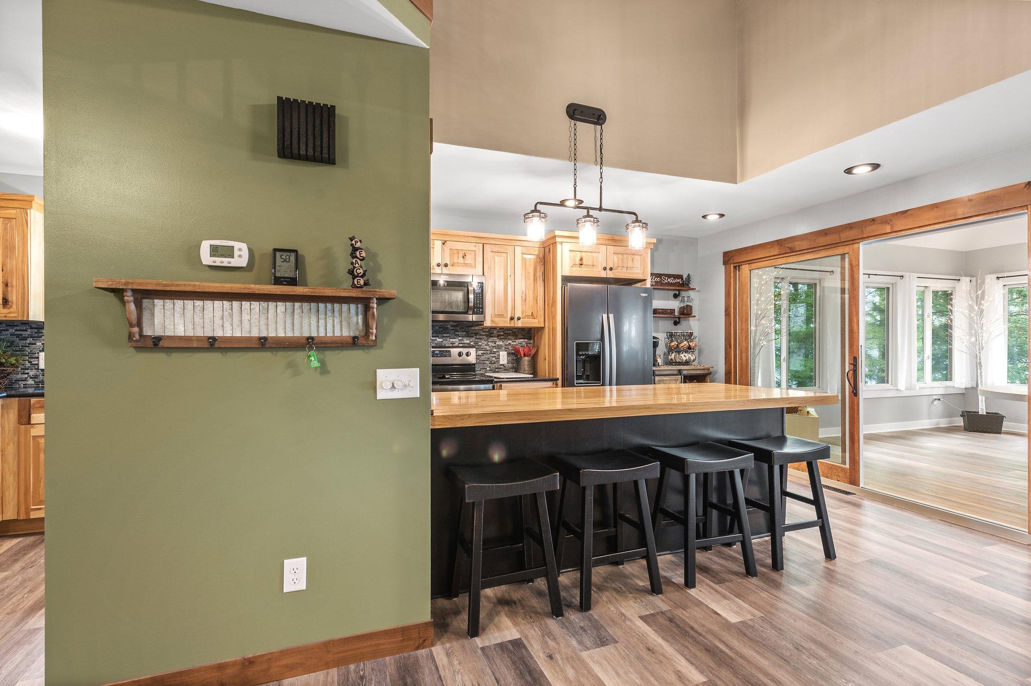 1145 Sandy Hook Lane