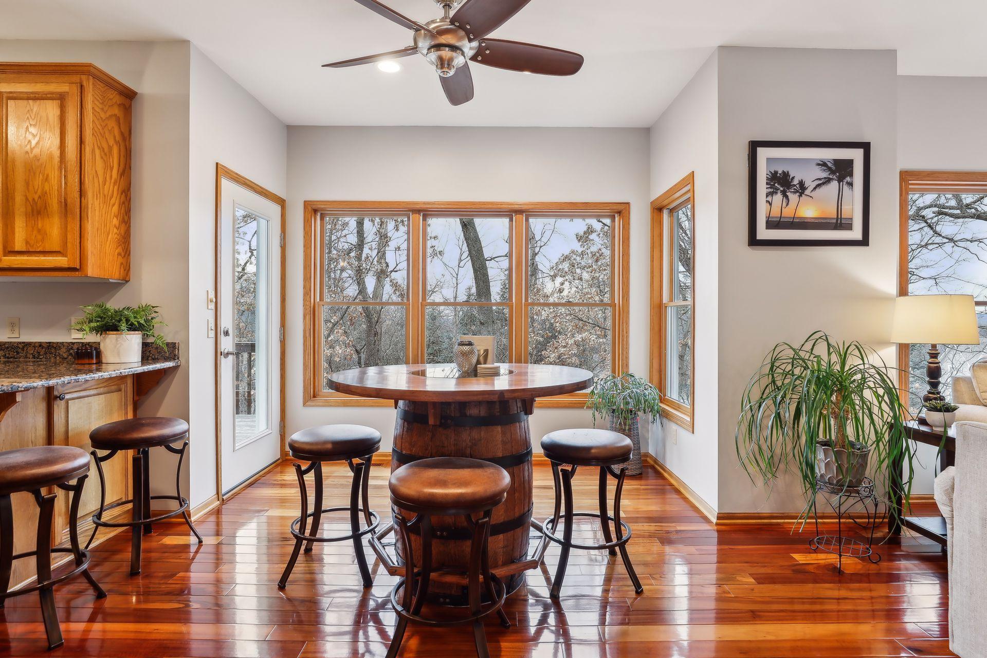 1104 Willow River Road N