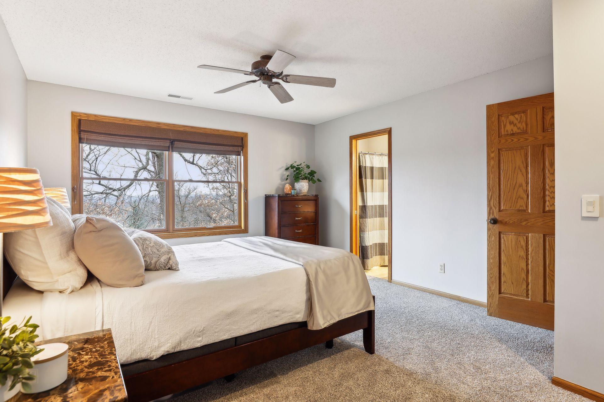 1104 Willow River Road N