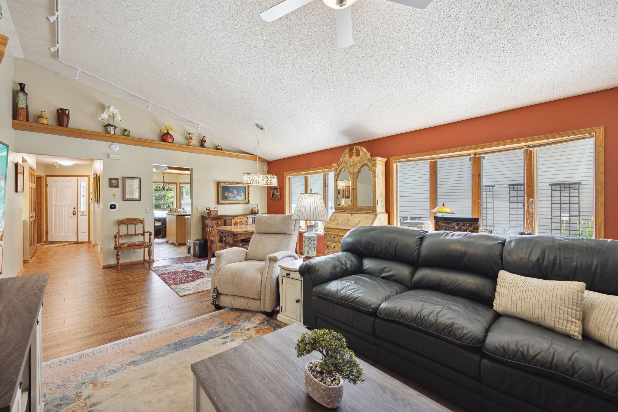 5725 Heather Ridge Drive