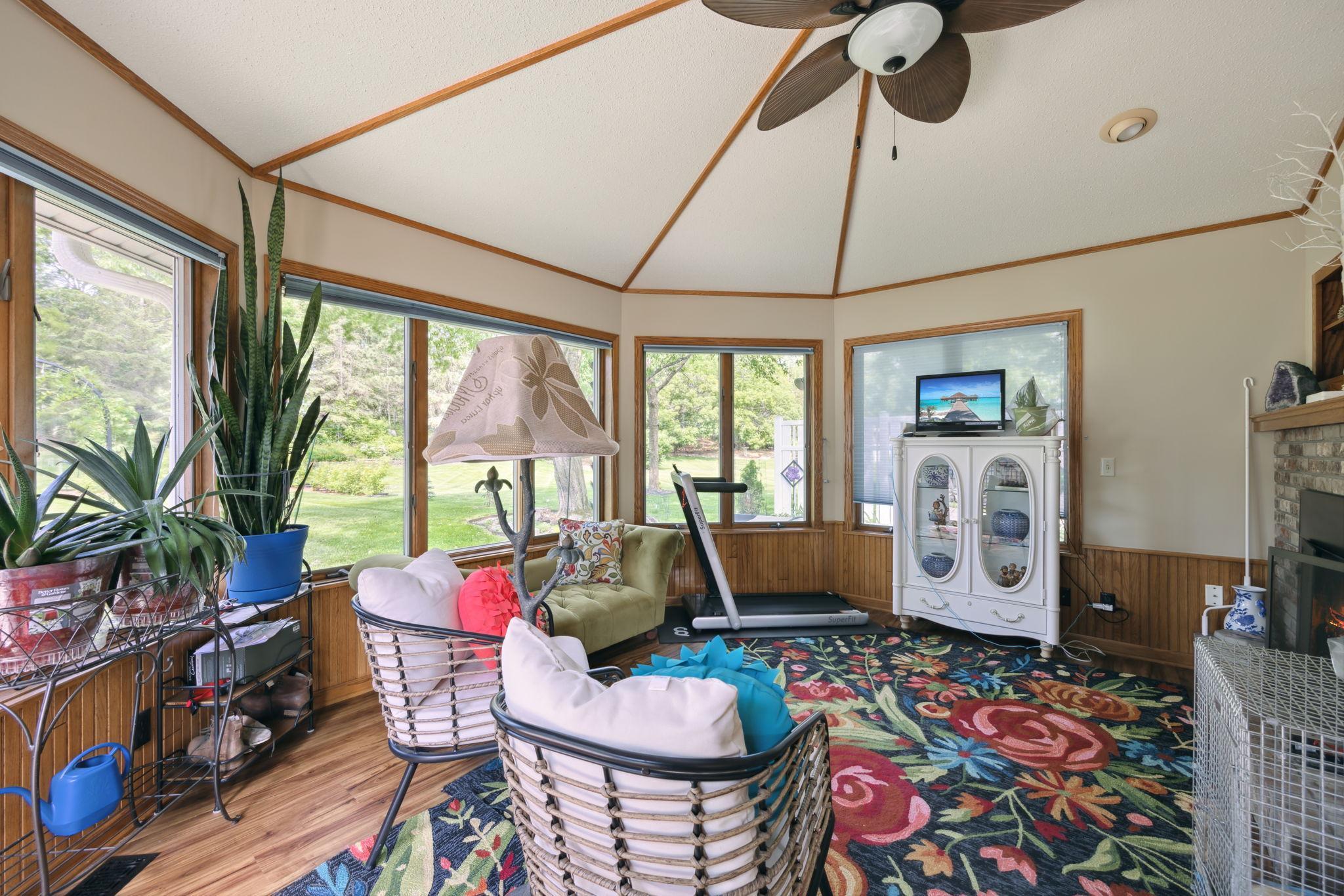 5725 Heather Ridge Drive