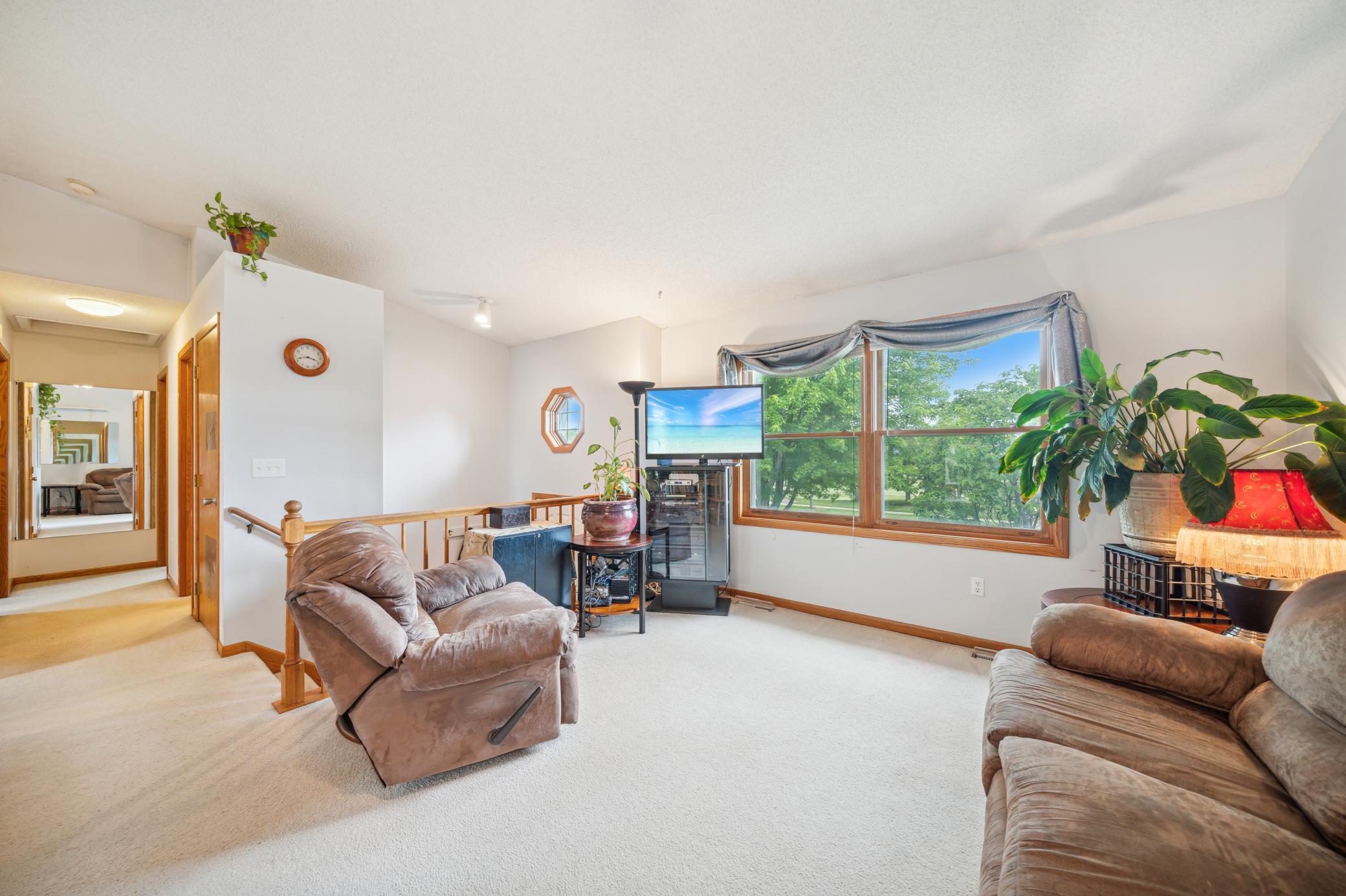 4620 Valley Drive NW