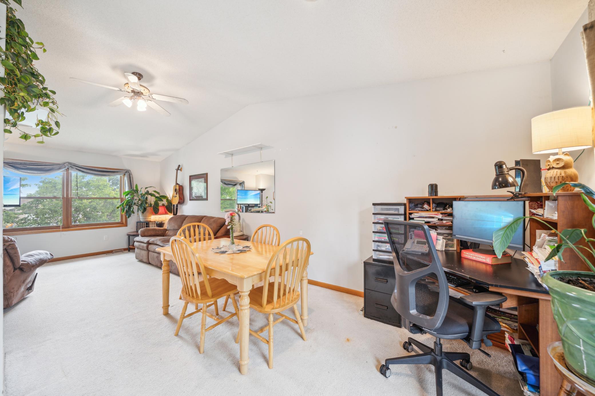 4620 Valley Drive NW