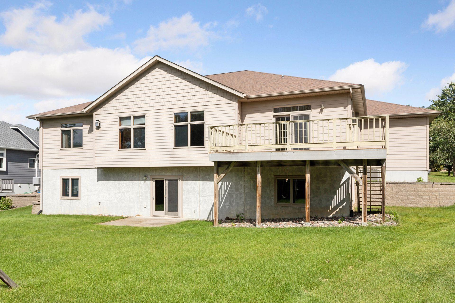 151 Sunwood Valley Lane